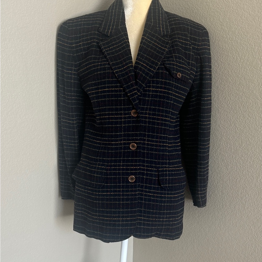 Liz sport vintage Logo Interior Label - Navy with brownish buttons size 6